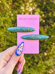 Hibiscus Clips